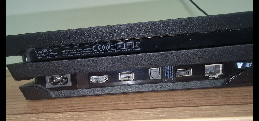 PlayStation 4 Pro 1TB
