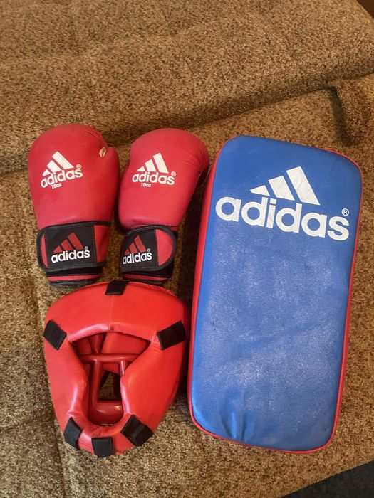 Продам б/у комплект