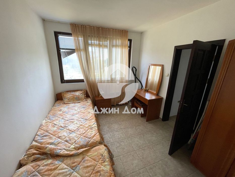 Тристаен апартамент с ГЛЕДКА МОРЕ в к-с Сън Палас, гр. Свети Влас