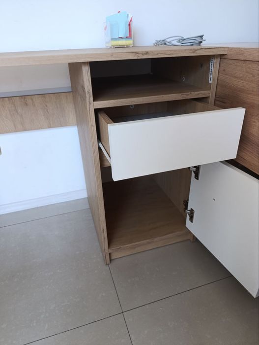 Бюро JYSK BILLUND 120×54×75 см, натурален дъб/бяло – употребявано
