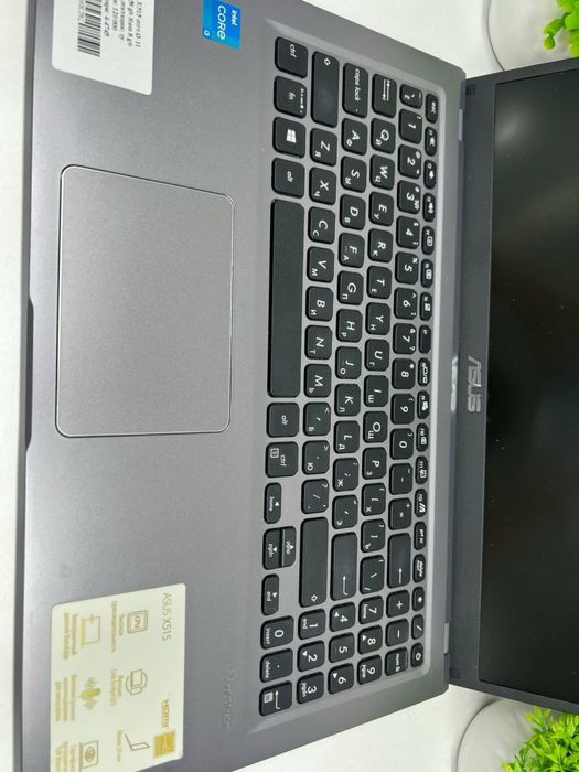 Asus X515 core i3-11