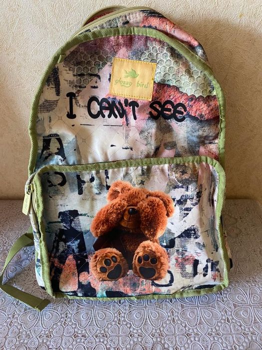 Продам рюкзак школьный