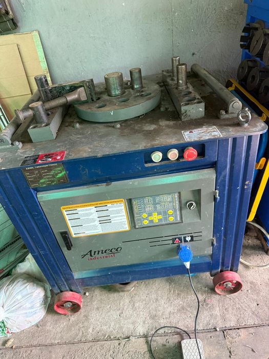 Гибочный станок.