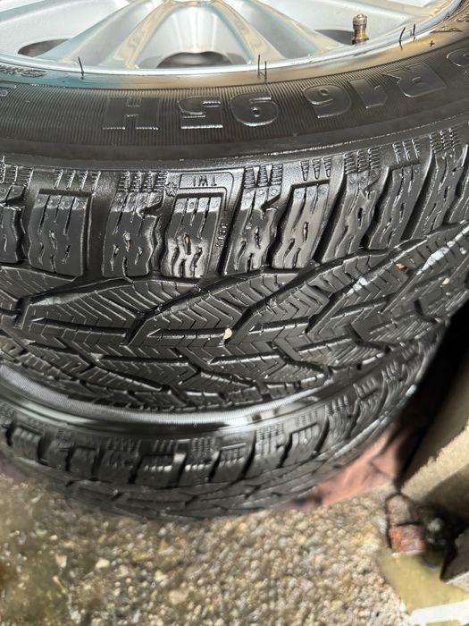 Орогинални Джанти с гуми за мерцедес 225 55 16