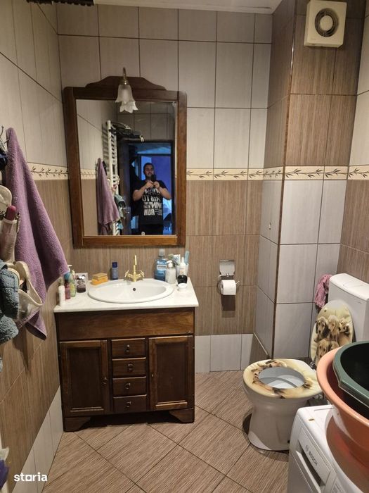 Apartament decomnadat cu 3 camere,2 bai,gradina si parcare ,zona Eroil — fotografia 3