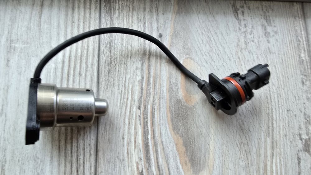 Senzor nivel ulei GM 55575097 / 395061014015