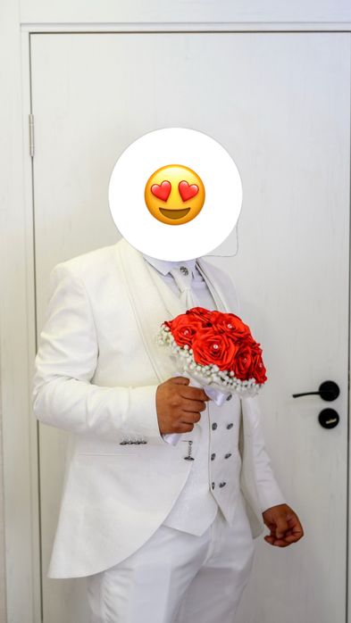 Мъжки сватбен костюм