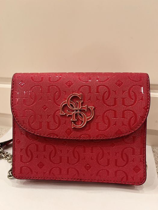 Розова Чанта на Guess