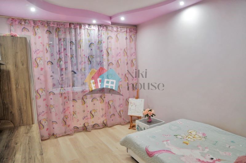 Продава се Четиристаен апартамент в Варна, Зимно кино Тракия - 96 кв.м за 1823 €/кв.м - Снимка #3