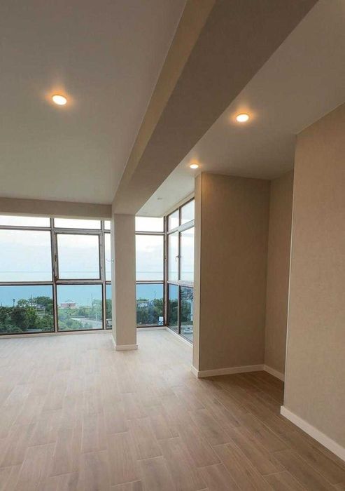 Квартира в Батуми у моря