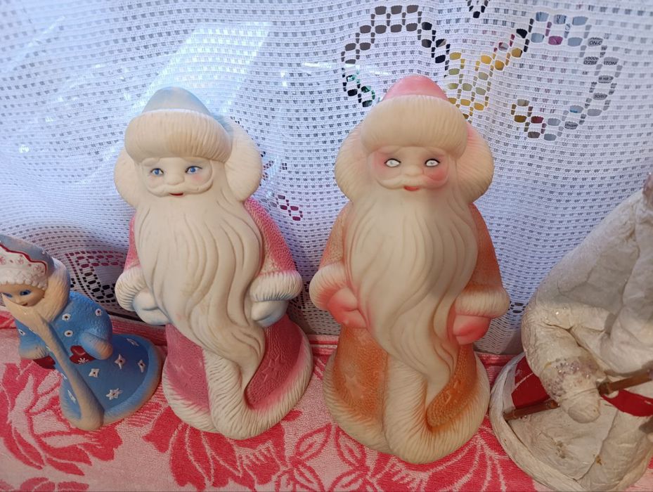 Ёлочные игрушки СССР , дед морозы , снегурочки , гирлянды и т.д.