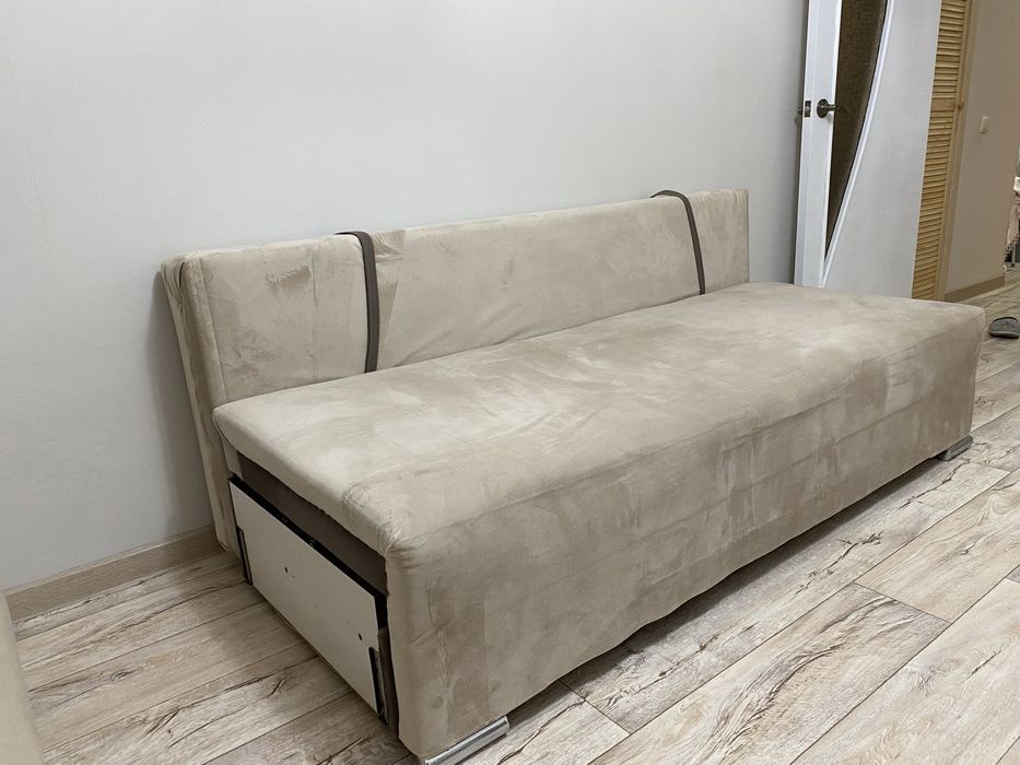 Продам диван раскладной