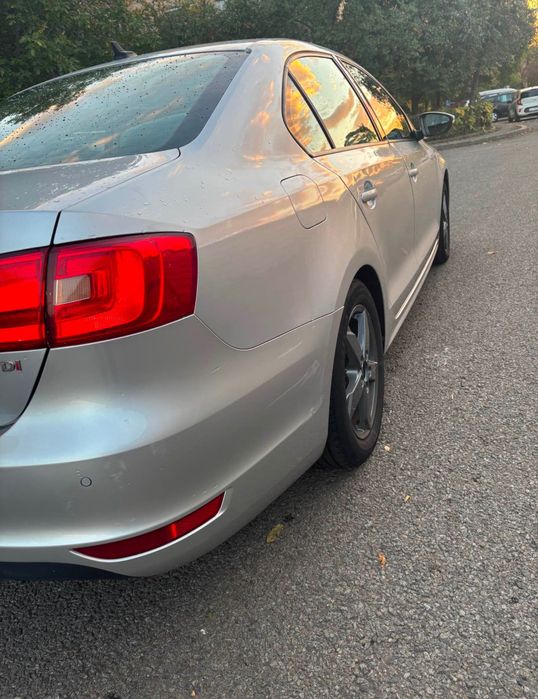 VOLKSWAGEN Jetta 0 — imagine 5