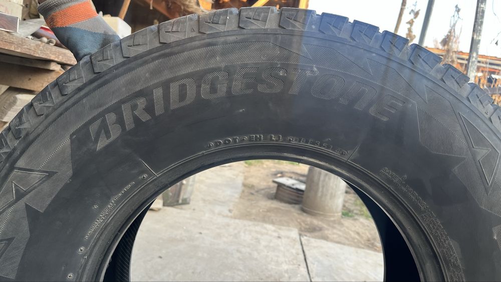 Продам зимние шины