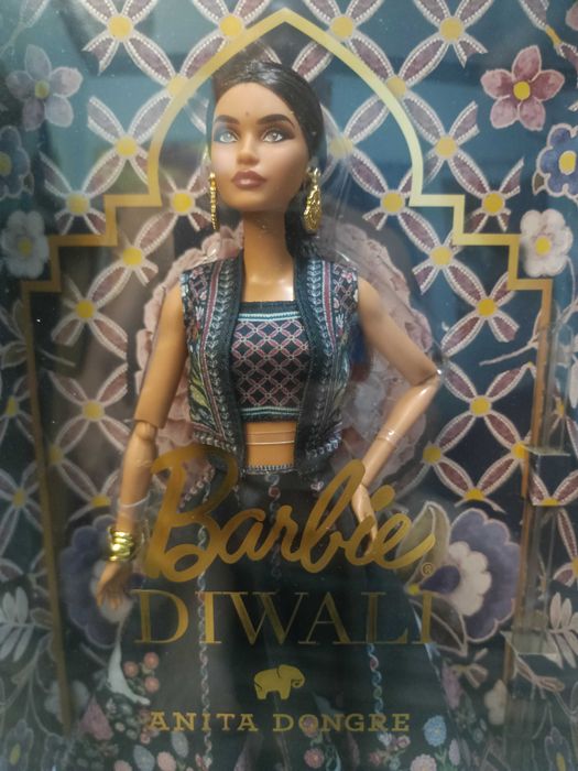 Кукла Барби Divali