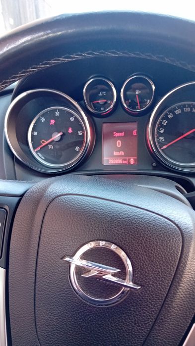 Vind opel astra j 1.7 cdti sport tourer din anul 2013