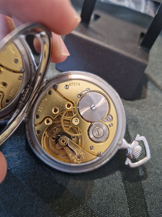 Чудесен антикварен колекционерски швейцарски джобен часовник ZENITH