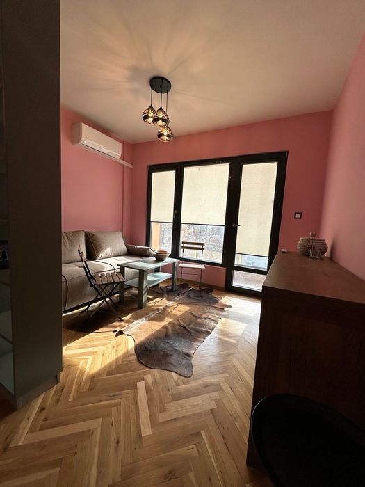 Двустаен апартамент под наем в кв.Чайка гр.Варна