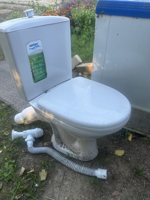 Продам унитаз в б/у