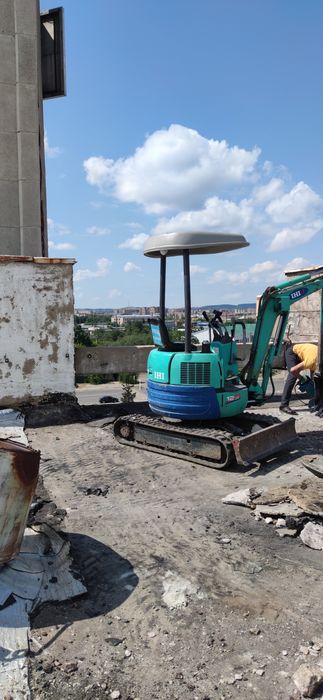 Мини экскаватор гидромолот услуги демонтаж пола стен