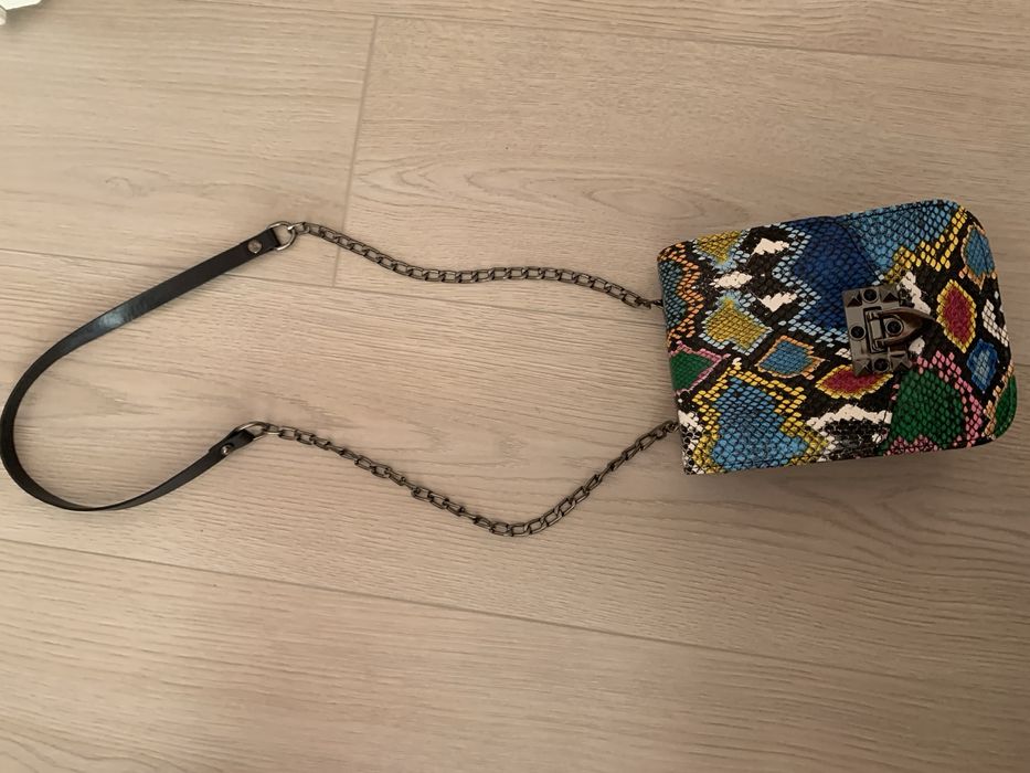 Дамски чанти за рамо