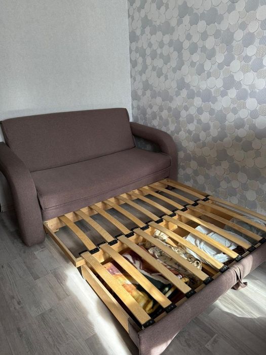 Продам диван в отличном состоянии