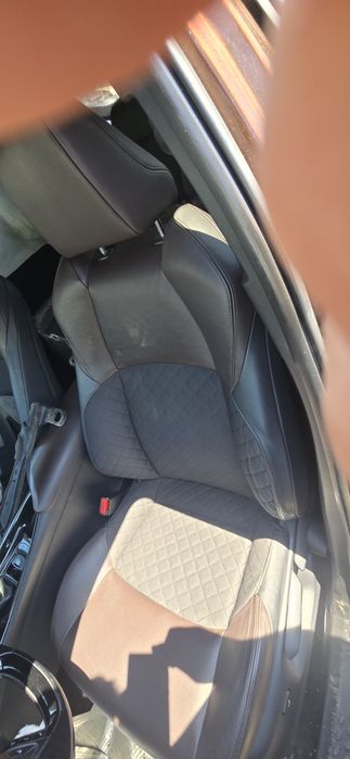 Interior toyota c-hr