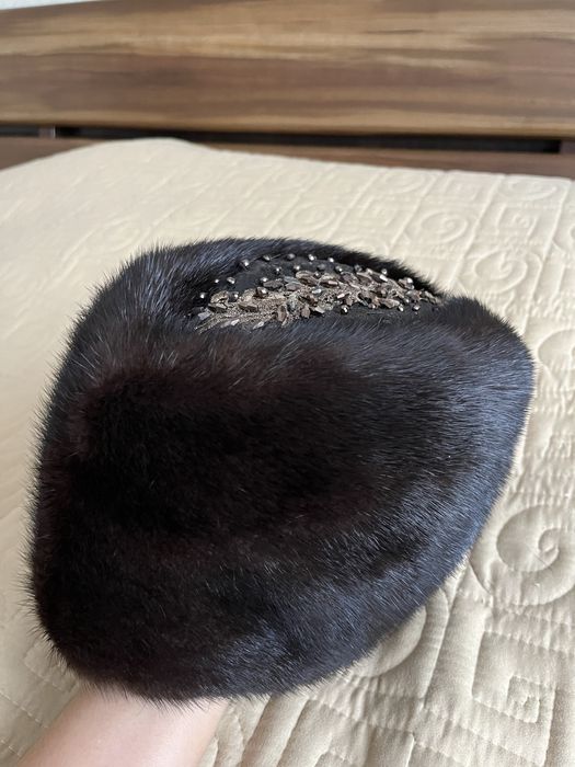 Норковая шапка