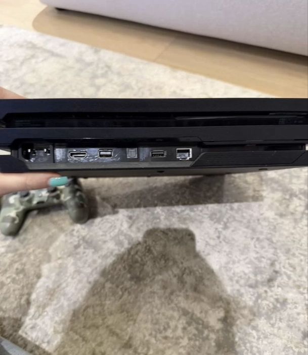 Sony Playstation 4 slim