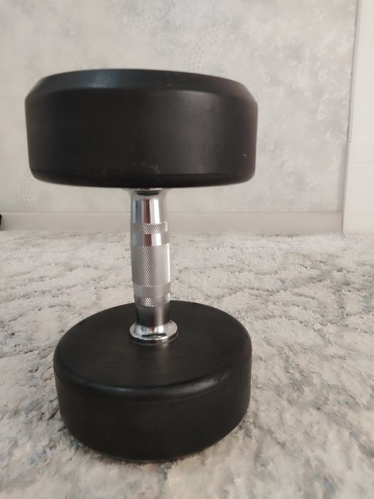 Gantel 17.5 kilo. Kilosi 5$ dan