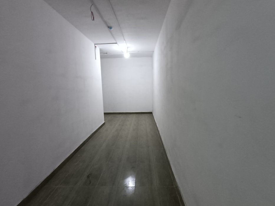 Тадбиркорлик ёки ишлаб чикариш учун йул буйидан 5 хонали уй