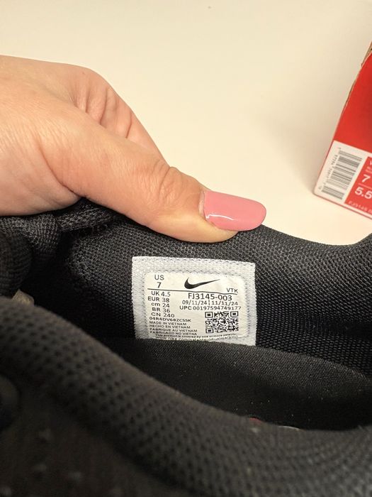 Adidasi Nike Air Max DN, Nr. 38, Negri, Originali - Noi!