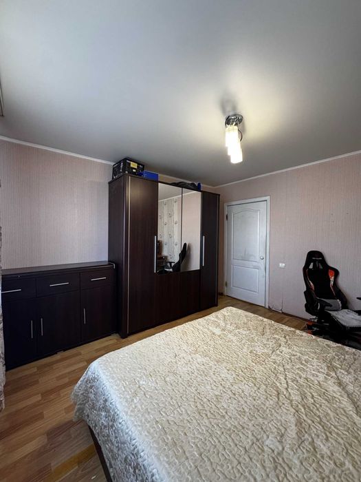 Продам квартиру р-н СКГУ