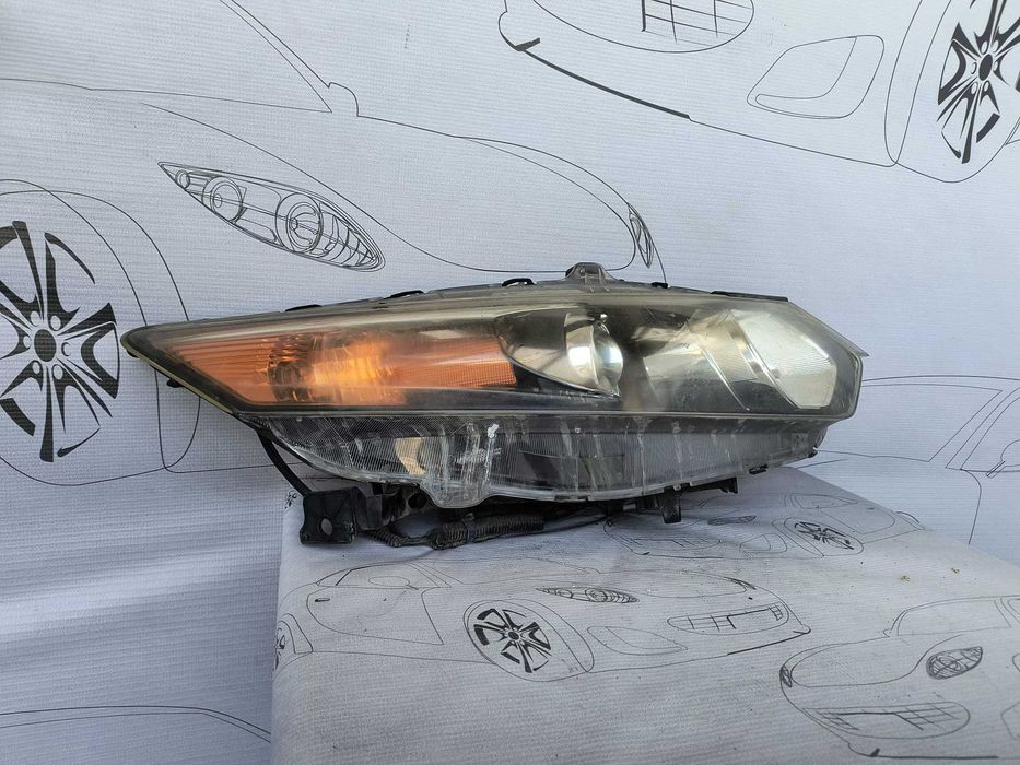 Far Dreapta Uk Cu Lupa Honda Accord 2009 / 2008-2011 Cod OEM 33100TL0E51 (1E1)