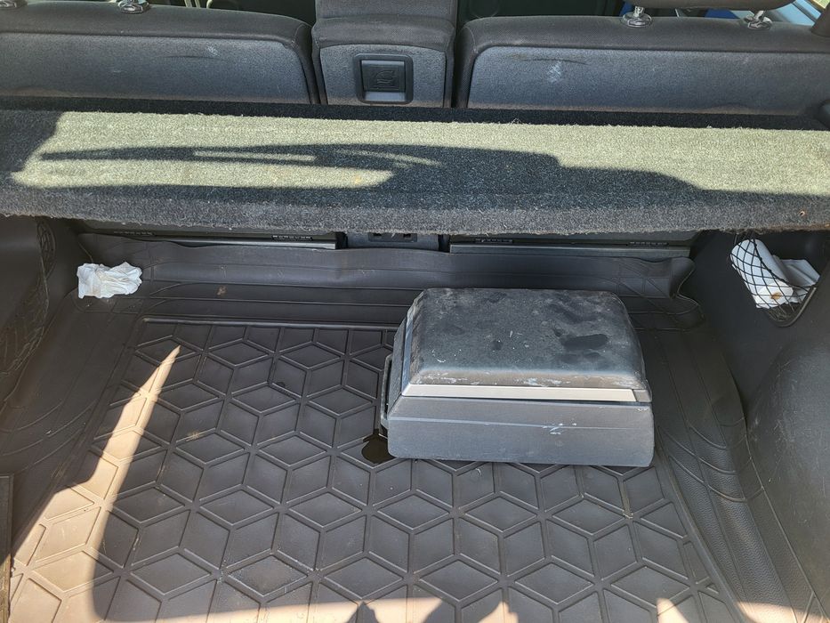 Vând Opel meriva a 1.6 automata