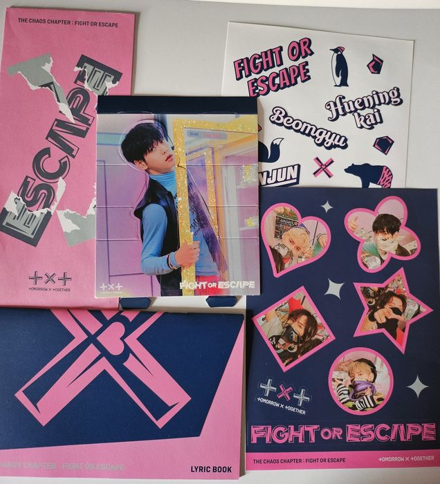Txt - The Chaos Chapter: Fight or Escape ver. Escape