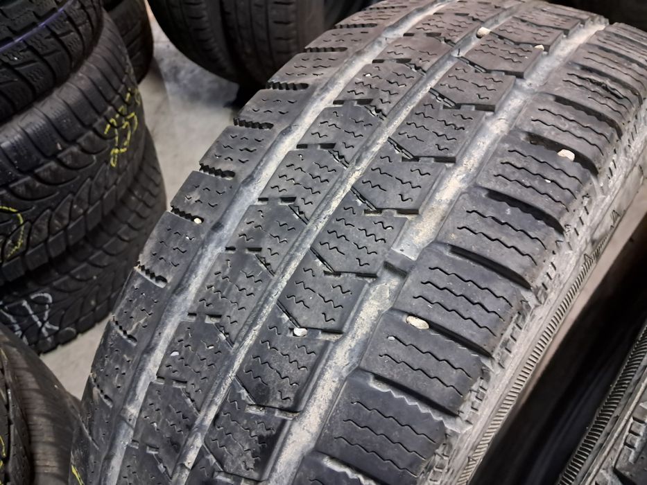 Anvelope second iarna 225 65 R16C Nexen 7mm