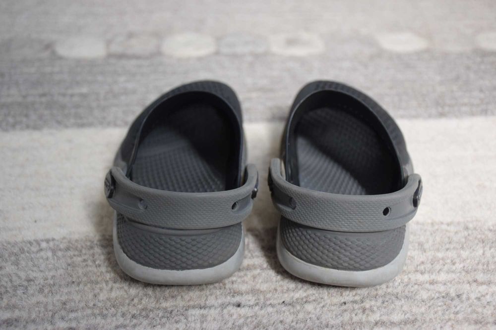 Crocs момче размер C13, оригинал