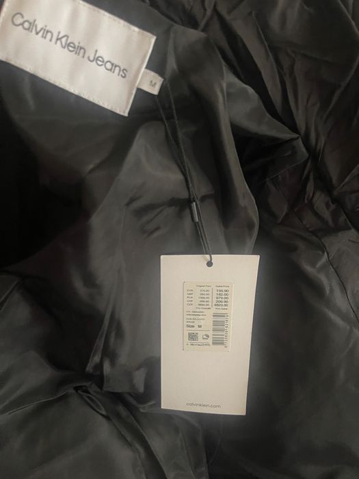 Geaca Calvin Klein noua originala