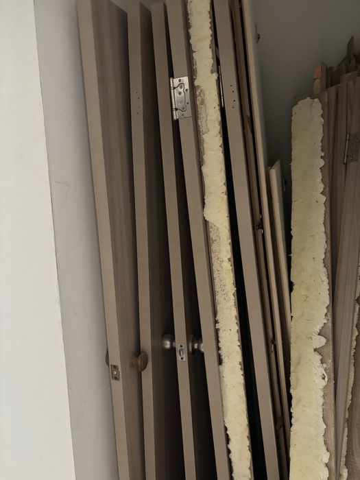 Двери межкомнатные в сборе