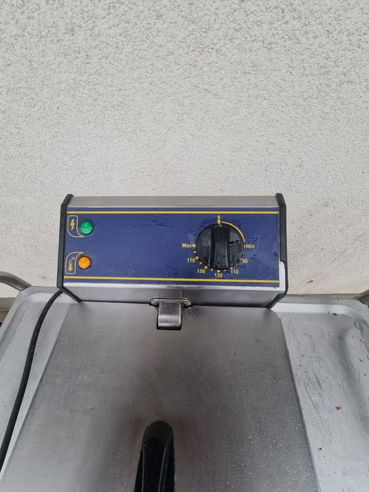 Friteuză electrică