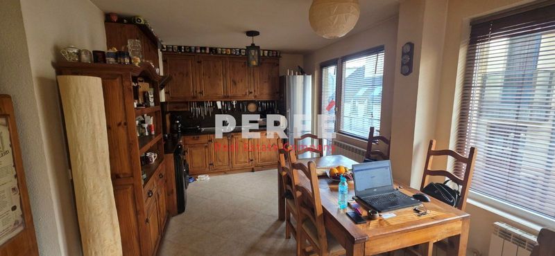 4-стаен в София-Карпузица площ 123 цена 350000