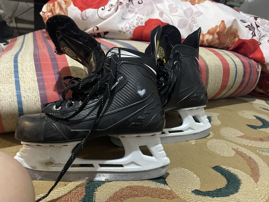 Мапле коньки хоккейный