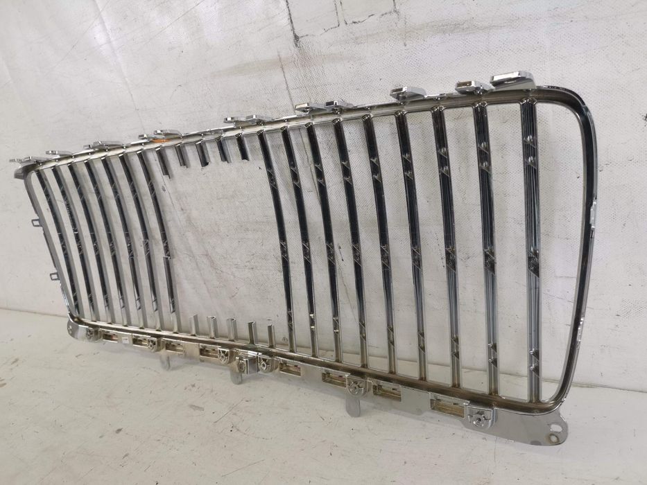 Хромиран Орнамент за Радиаторна Решетка Бентли Бентайга 1 - Оригинален