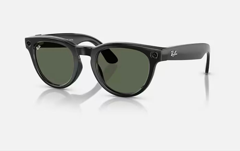 Ray-Ban meta headliner
