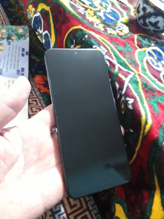 Telfon honor x8 6/128