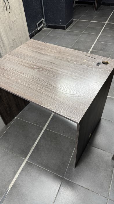 Столы компьтерные