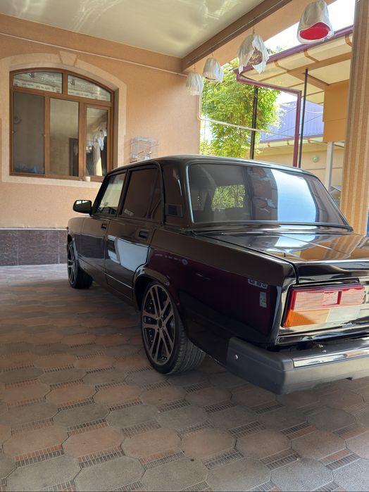 Jiguli vaz 2107 sotiladi