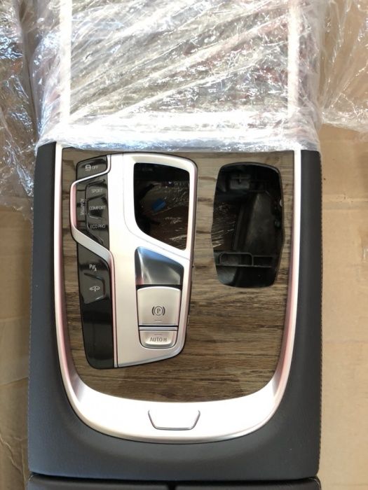 Нов Кожен Салон BMW G11 2017г със модули