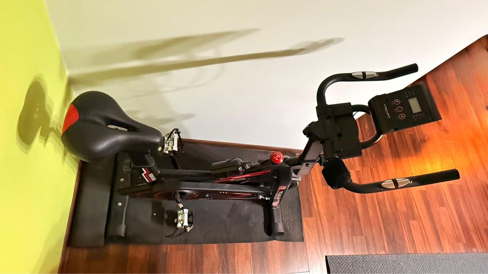Bicicleta spinning TECHFIT SBK  PRO MAX
